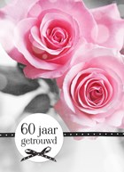 twee roze rozen 60 jaar getrouwd